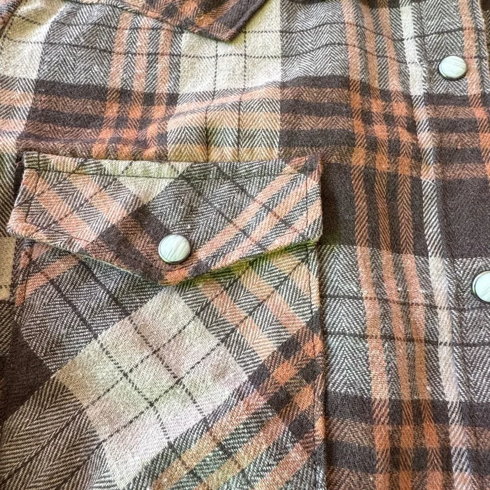 Pashartuk Plaid Flannel Button Down Shirt – Size Medium